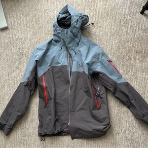 Arc'teryx Men's Rush Platinum Storm Jacket XL